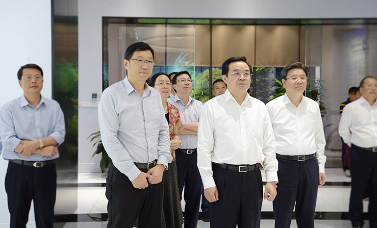 星空娱乐-妄想照进现实,致力成就将来!