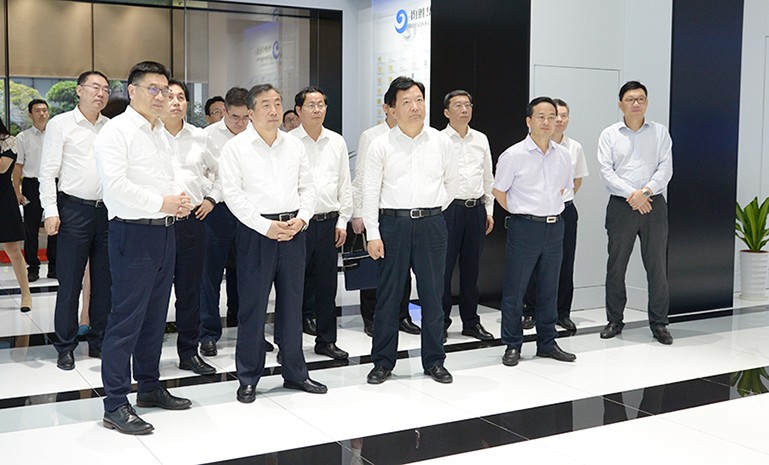16716907461390785BBD.jpg DSC_8221官网使用.jpg